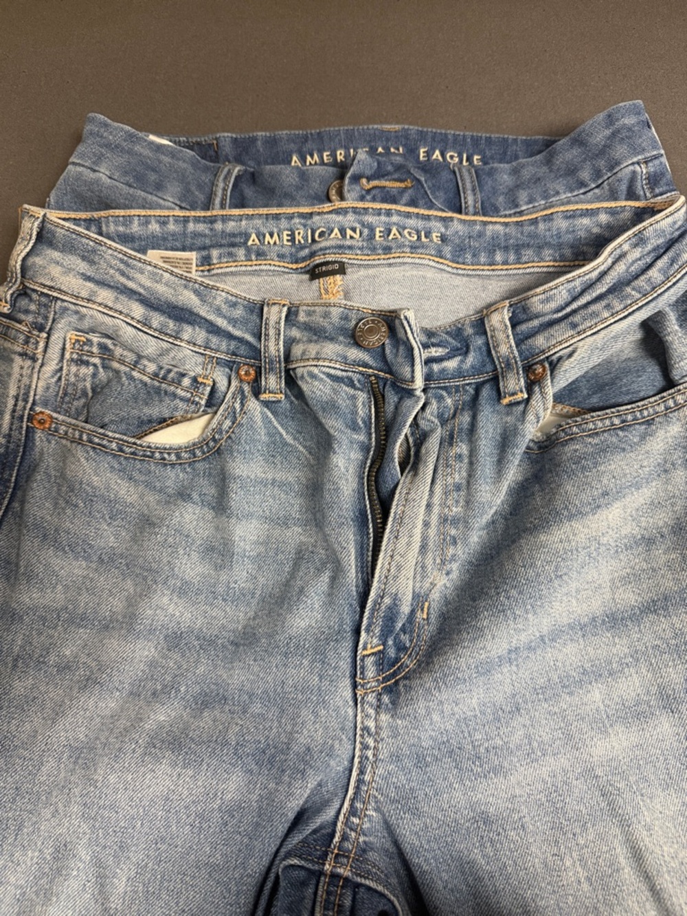 American Eagle size 6 short Women's Distressed Blue Jeans bundle of 2
